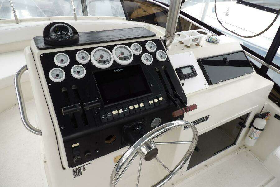 Slow Ride 41ft Silverton Yacht For Sale