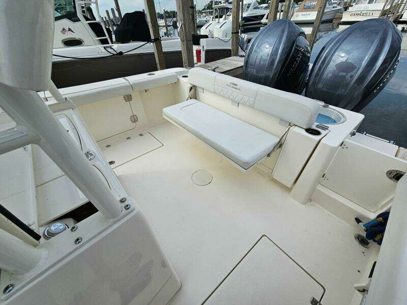 30ft Cobia Yacht For Sale