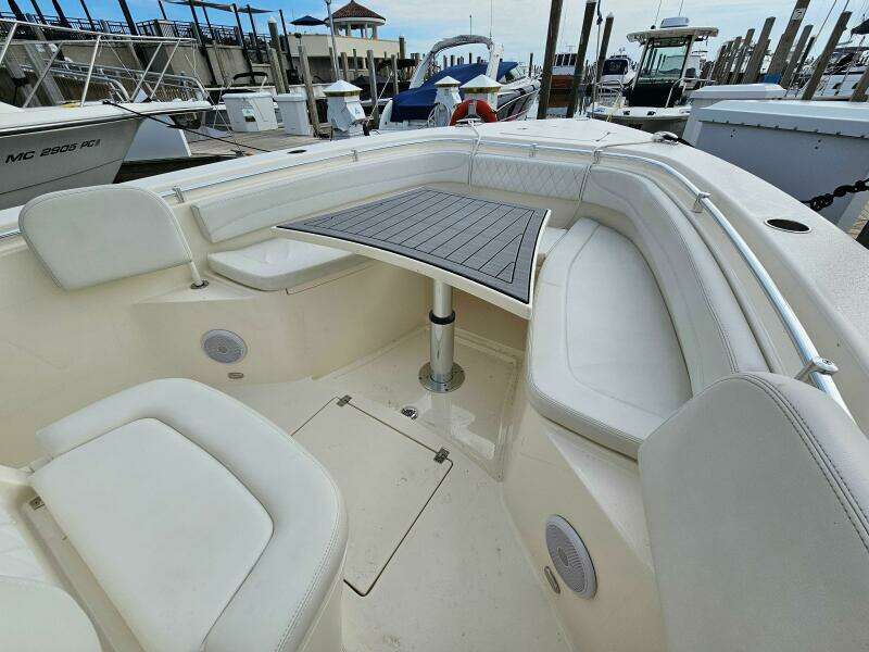 30ft Cobia Yacht For Sale
