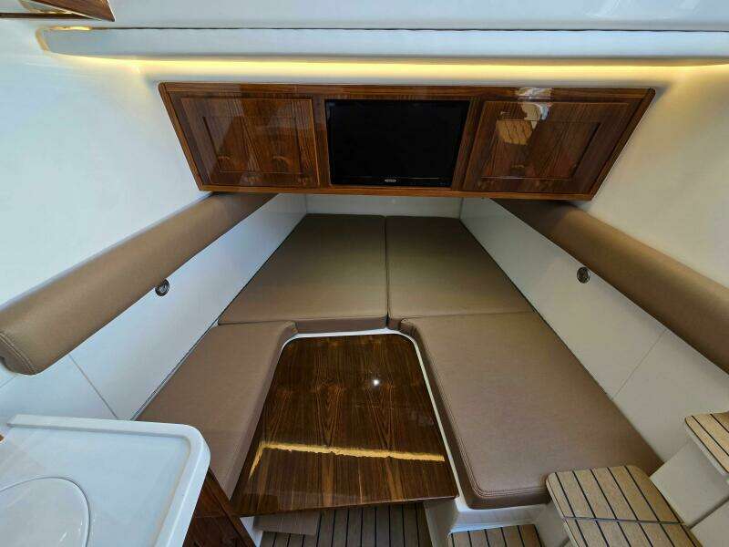 53ft HCB Yacht For Sale