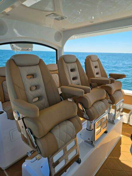 53ft HCB Yacht For Sale