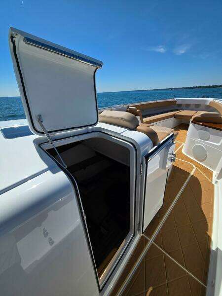53ft HCB Yacht For Sale