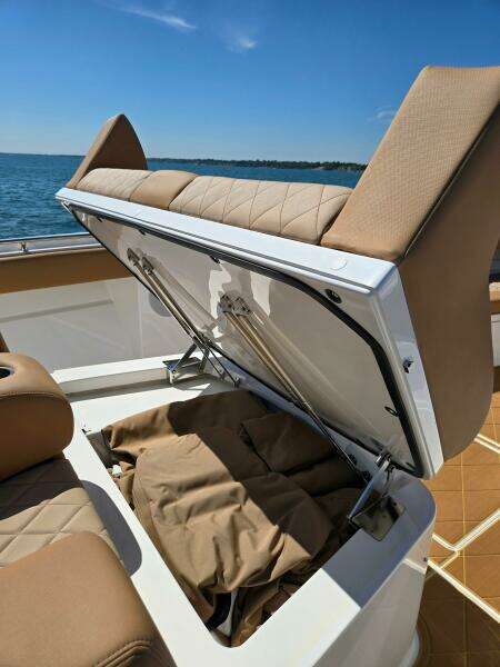 53ft HCB Yacht For Sale