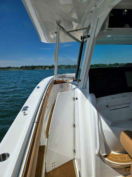 53ft HCB Yacht For Sale