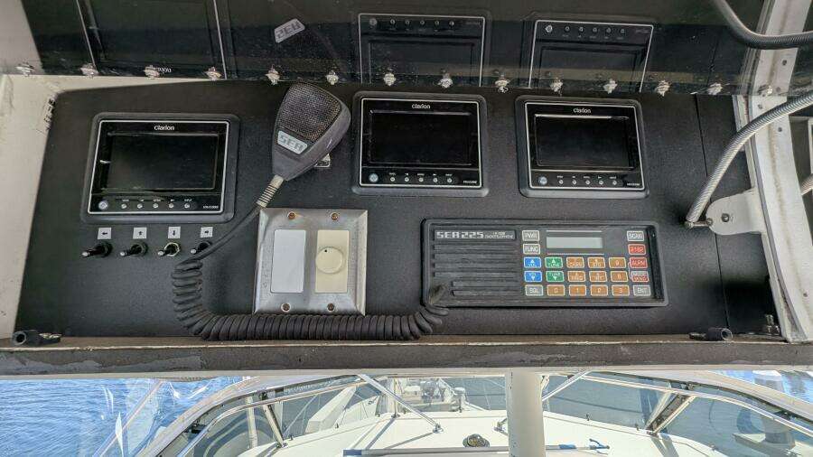 Mas Fina 55ft Hatteras Yacht For Sale