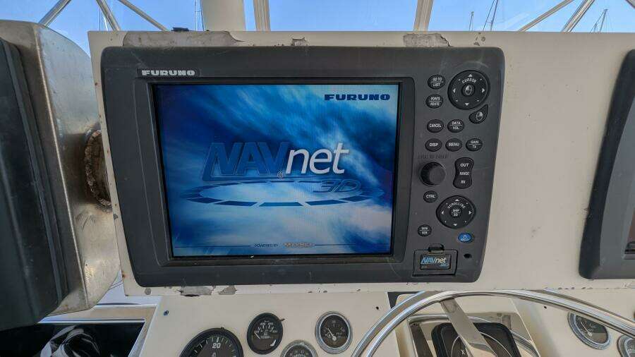Mas Fina 55ft Hatteras Yacht For Sale