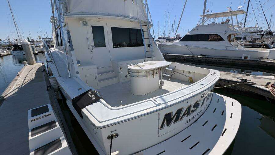 Mas Fina 55ft Hatteras Yacht For Sale