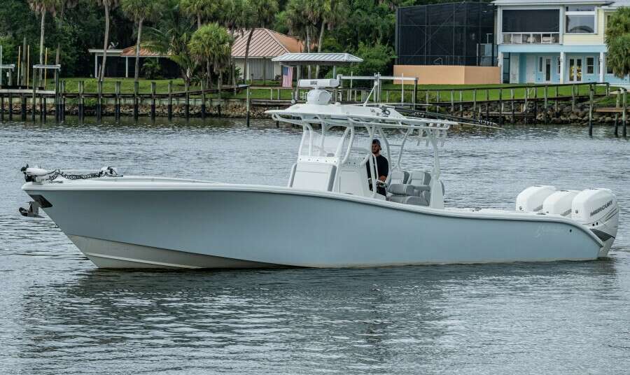 36ft Yellowfin Yacht For Sale