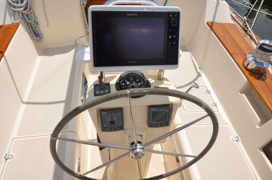 Resolute 44ft Island Packet Yacht For Sale