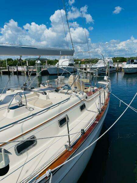 Resolute 44ft Island Packet Yacht For Sale
