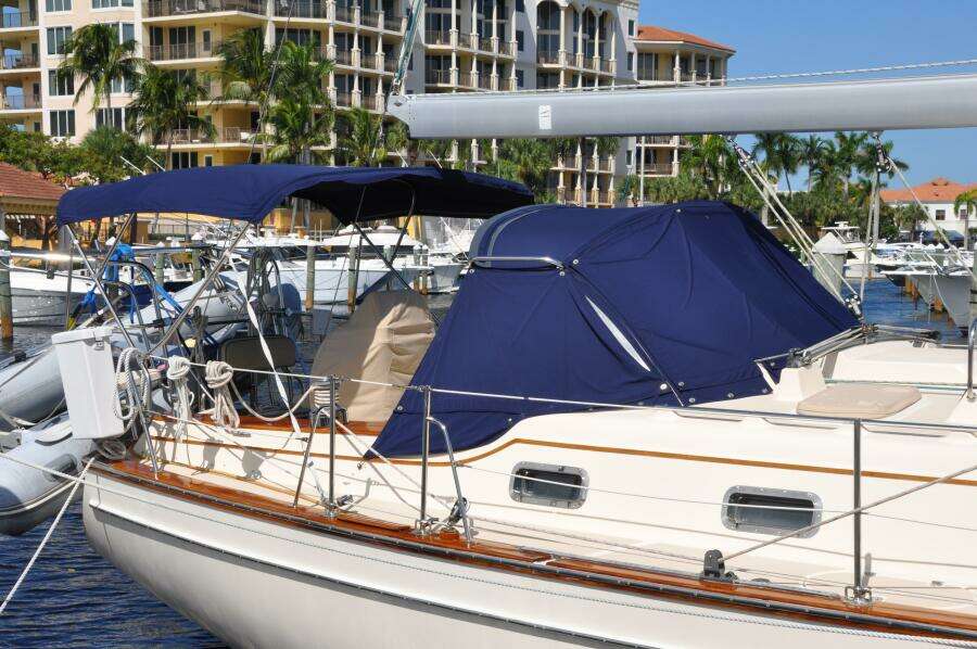 Resolute 44ft Island Packet Yacht For Sale