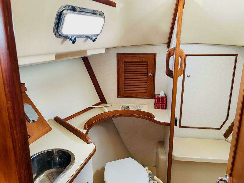 Resolute 44ft Island Packet Yacht For Sale