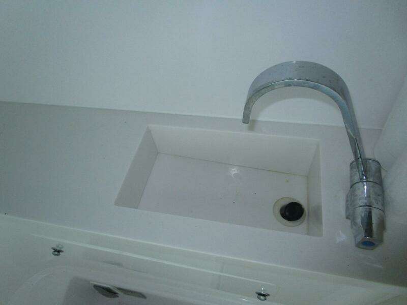Head Sink