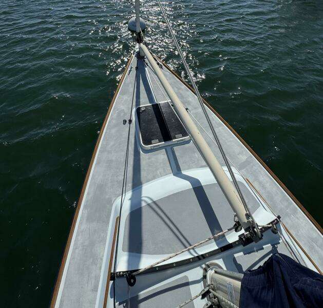 28ft Alerion Yacht For Sale