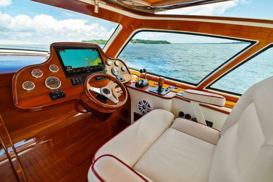 CAPRI 38ft Hinckley Yacht For Sale