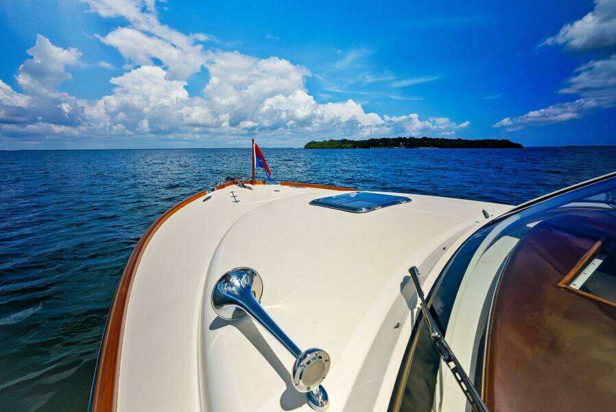 CAPRI 38ft Hinckley Yacht For Sale