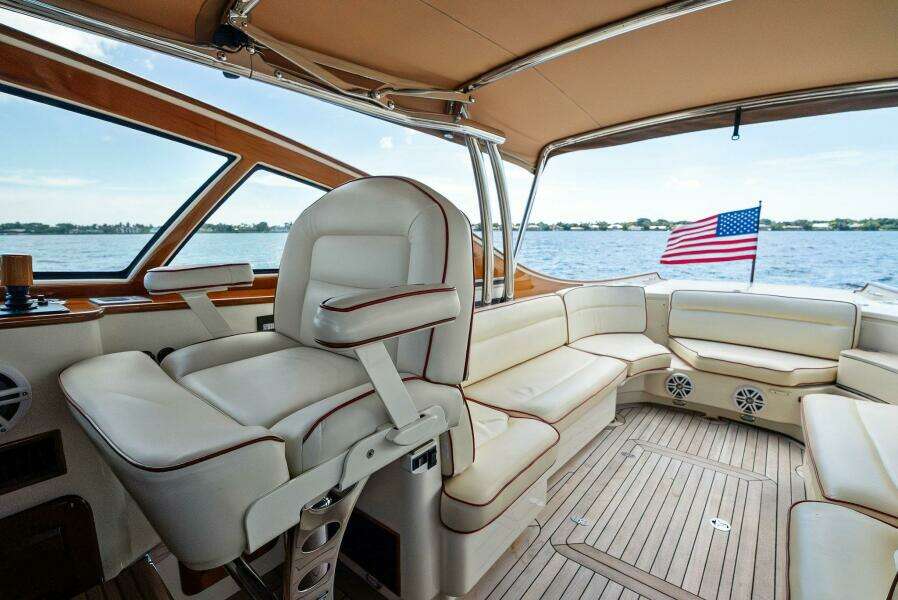 CAPRI 38ft Hinckley Yacht For Sale