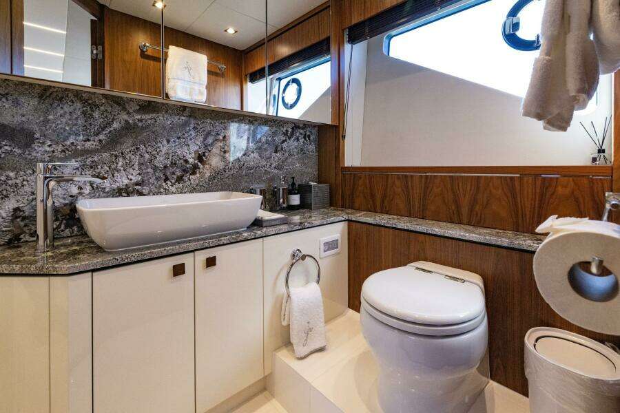74ft Sunseeker Yacht For Sale