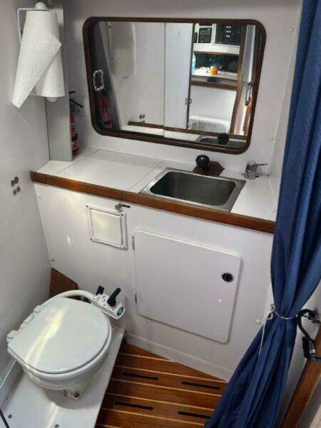 47ft Tripp Yacht For Sale