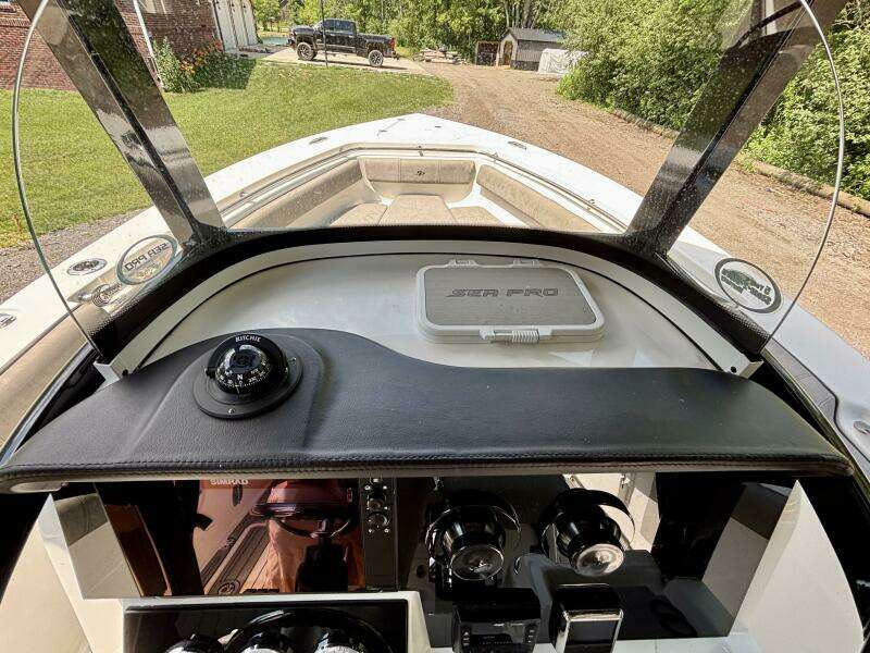 25ft Sea Pro Yacht For Sale