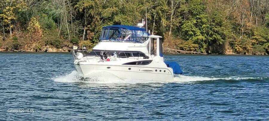 2004 Meridian 459