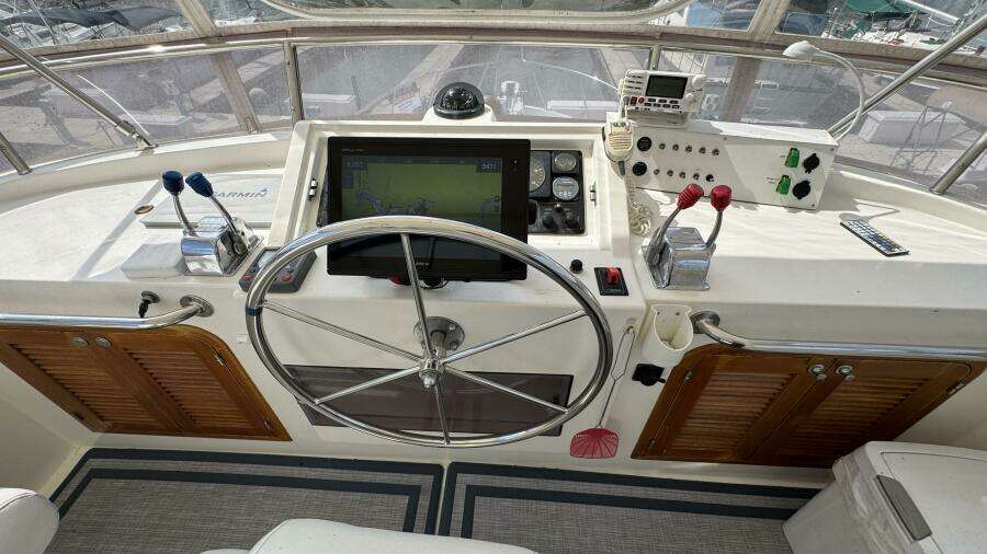 Helm Station