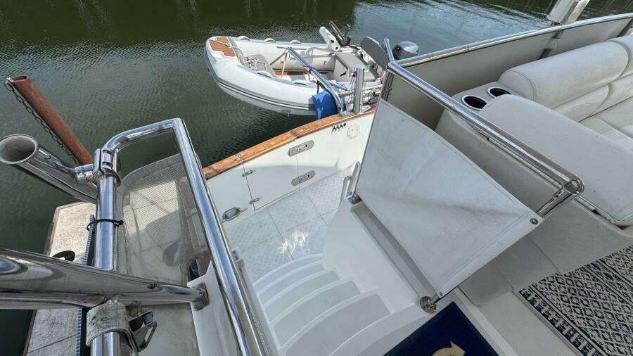 Aft Sun Deck Entrance