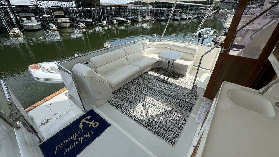 Aft Sun Deck Seating