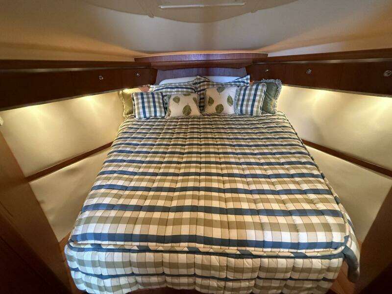 Blue Skys 36ft Tiara Yachts Yacht For Sale