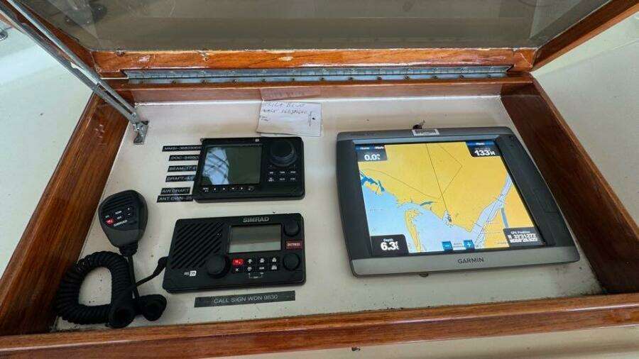 Flybridge Helm Station