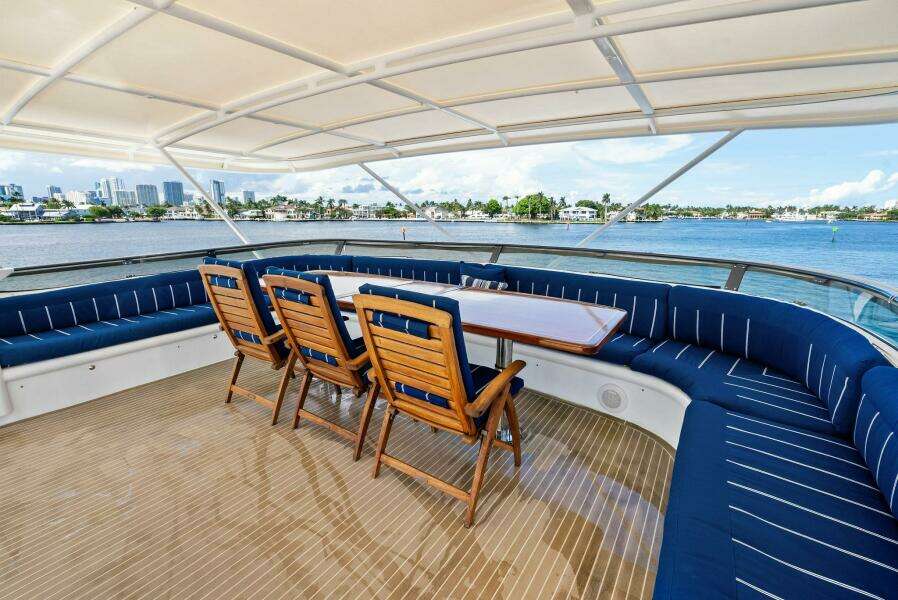 PEGASUS IX 92ft Sabre Yacht For Sale