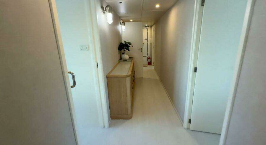 PEGASUS IX 92ft Sabre Yacht For Sale