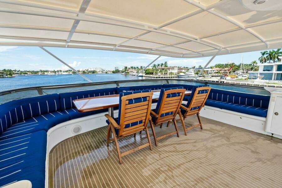 PEGASUS IX 92ft Sabre Yacht For Sale