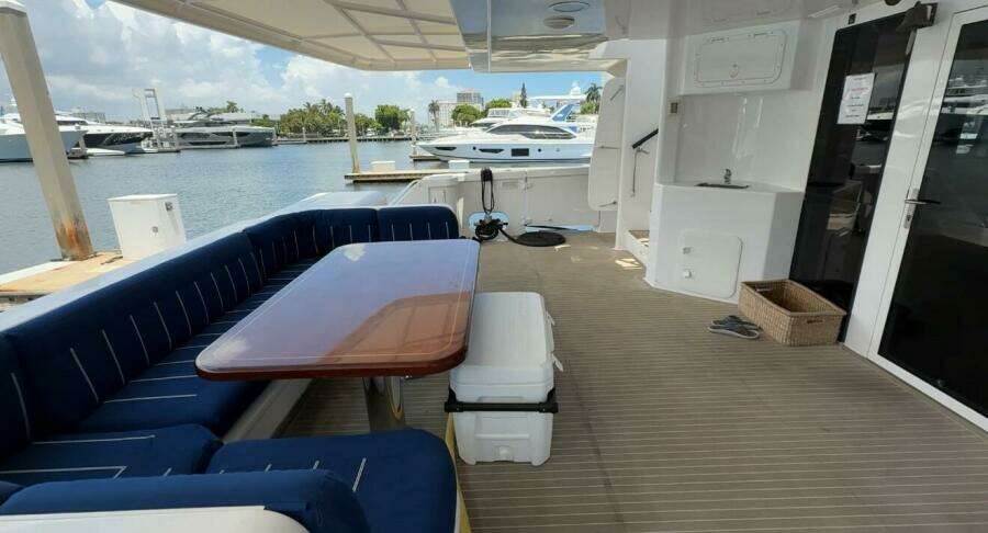 PEGASUS IX 92ft Sabre Yacht For Sale
