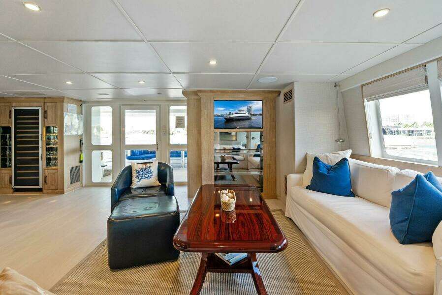 PEGASUS IX 92ft Sabre Yacht For Sale