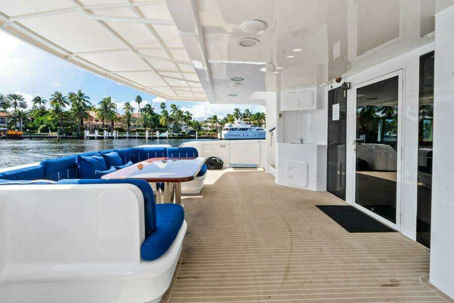 PEGASUS IX 92ft Sabre Yacht For Sale