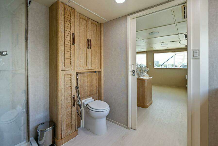 PEGASUS IX 92ft Sabre Yacht For Sale