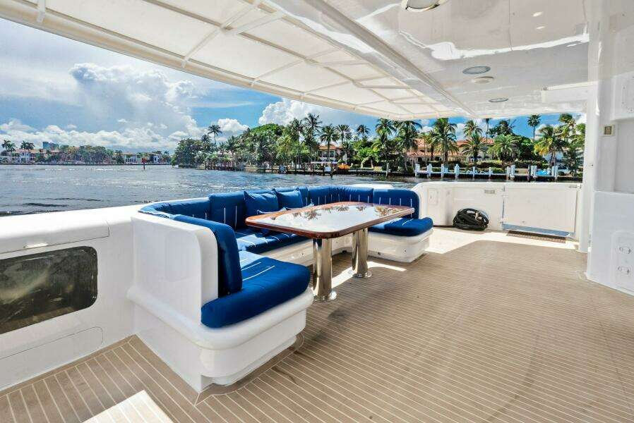 PEGASUS IX 92ft Sabre Yacht For Sale