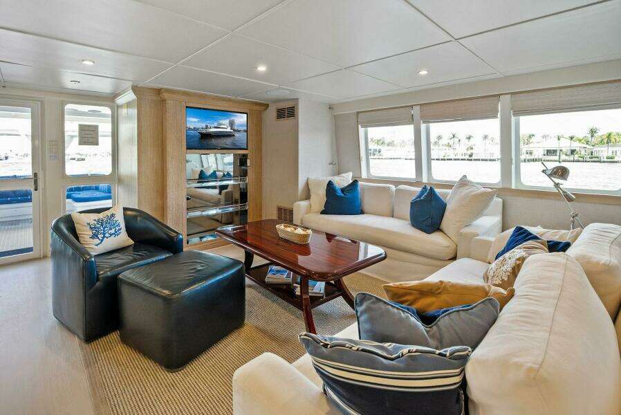 PEGASUS IX 92ft Sabre Yacht For Sale