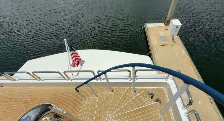 PEGASUS IX 92ft Sabre Yacht For Sale