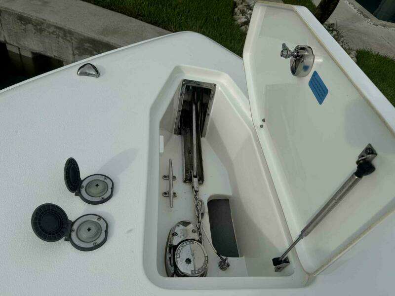 Just A Few Friends II 30ft Sea Hunt Yacht For Sale