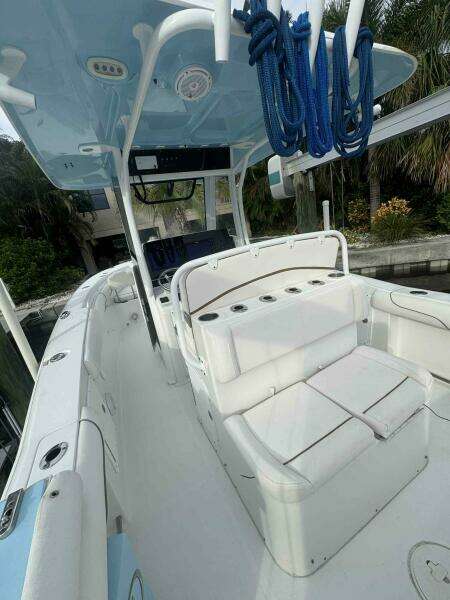 Just A Few Friends II 30ft Sea Hunt Yacht For Sale