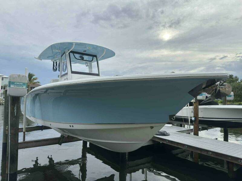Just A Few Friends II 30ft Sea Hunt Yacht For Sale