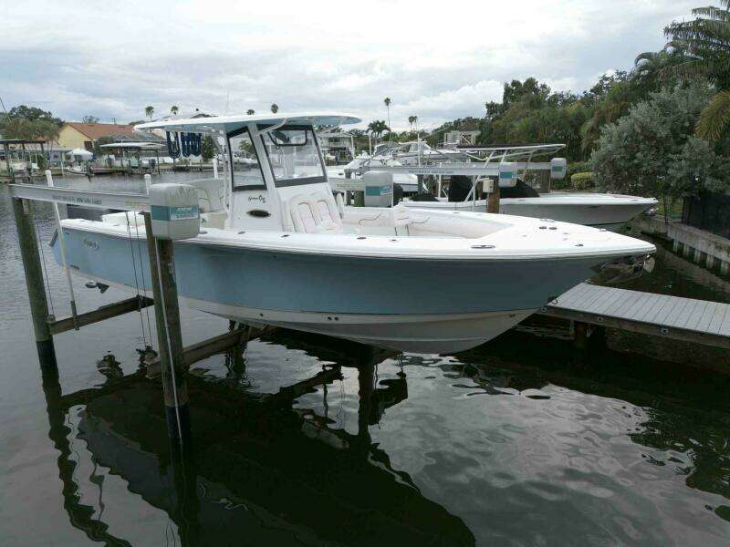 Just A Few Friends II 30ft Sea Hunt Yacht For Sale