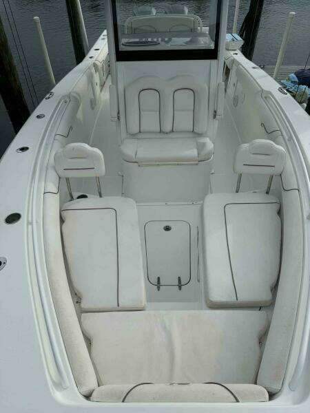 Just A Few Friends II 30ft Sea Hunt Yacht For Sale