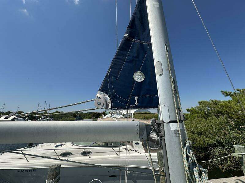 Cool Breeze 33ft Beneteau Yacht For Sale
