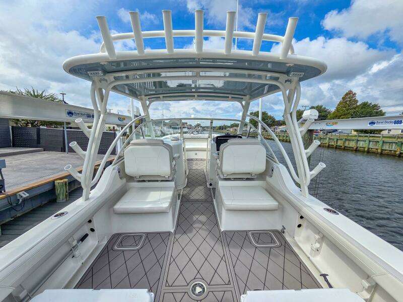 29ft World Cat Yacht For Sale
