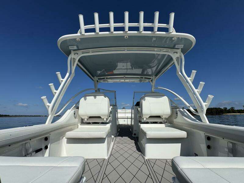 29ft World Cat Yacht For Sale