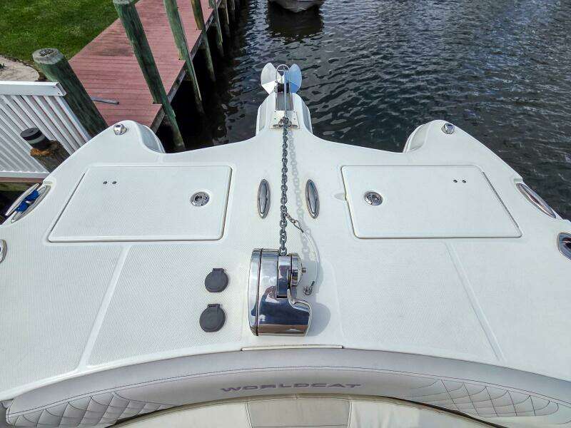 29ft World Cat Yacht For Sale