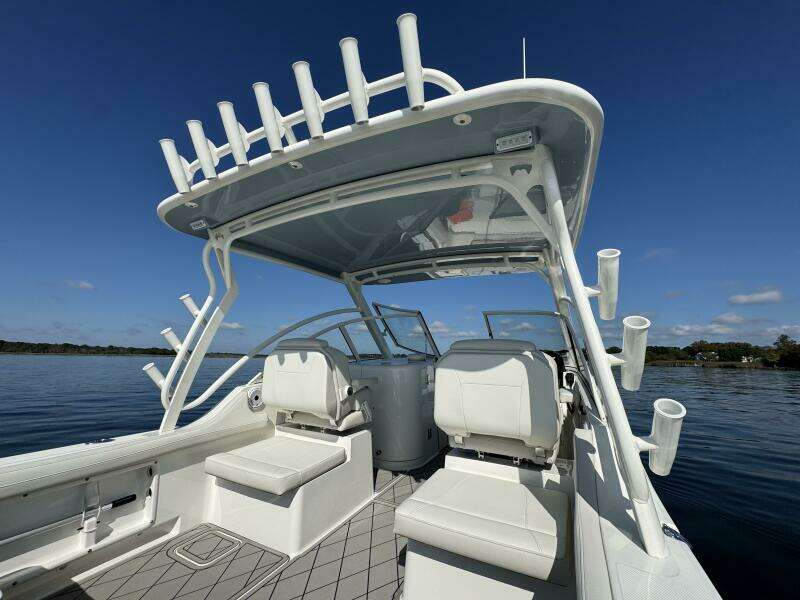 29ft World Cat Yacht For Sale